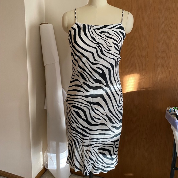 Zebra Print Slip Dress - Picture 3 of 7